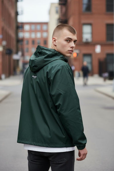 Green Lightweight Streetwear Windbreaker – Bold Urban Jacket